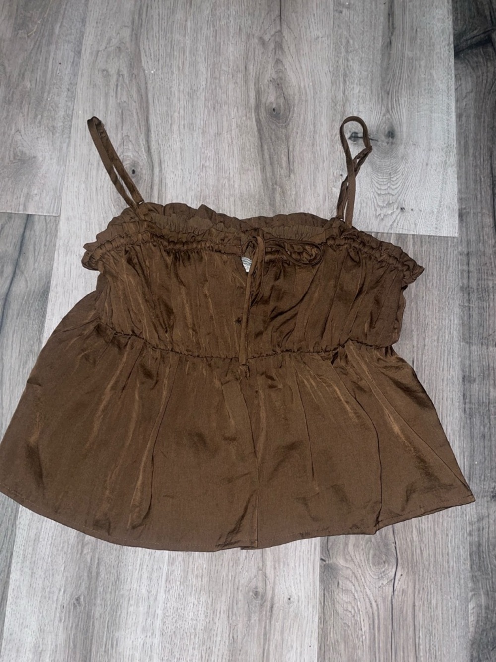 American Eagle crop silk tank